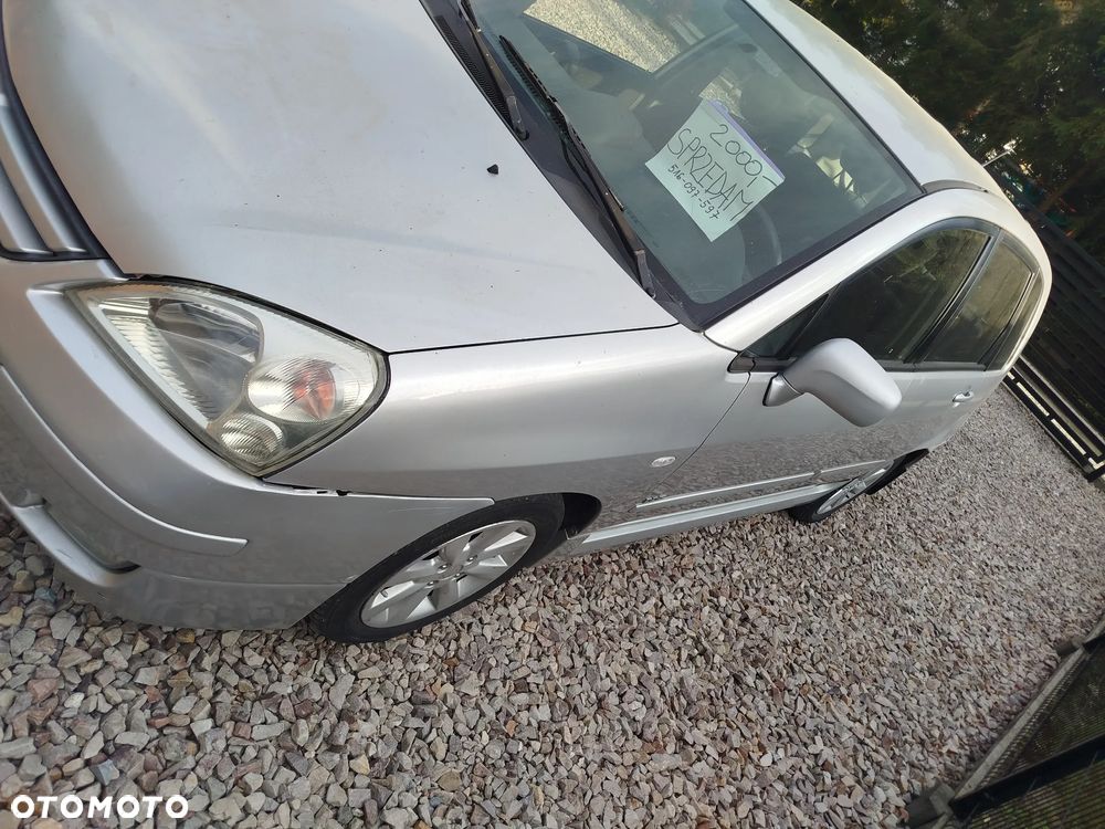 Suzuki Liana 1.4 DDiS Comfort - 6