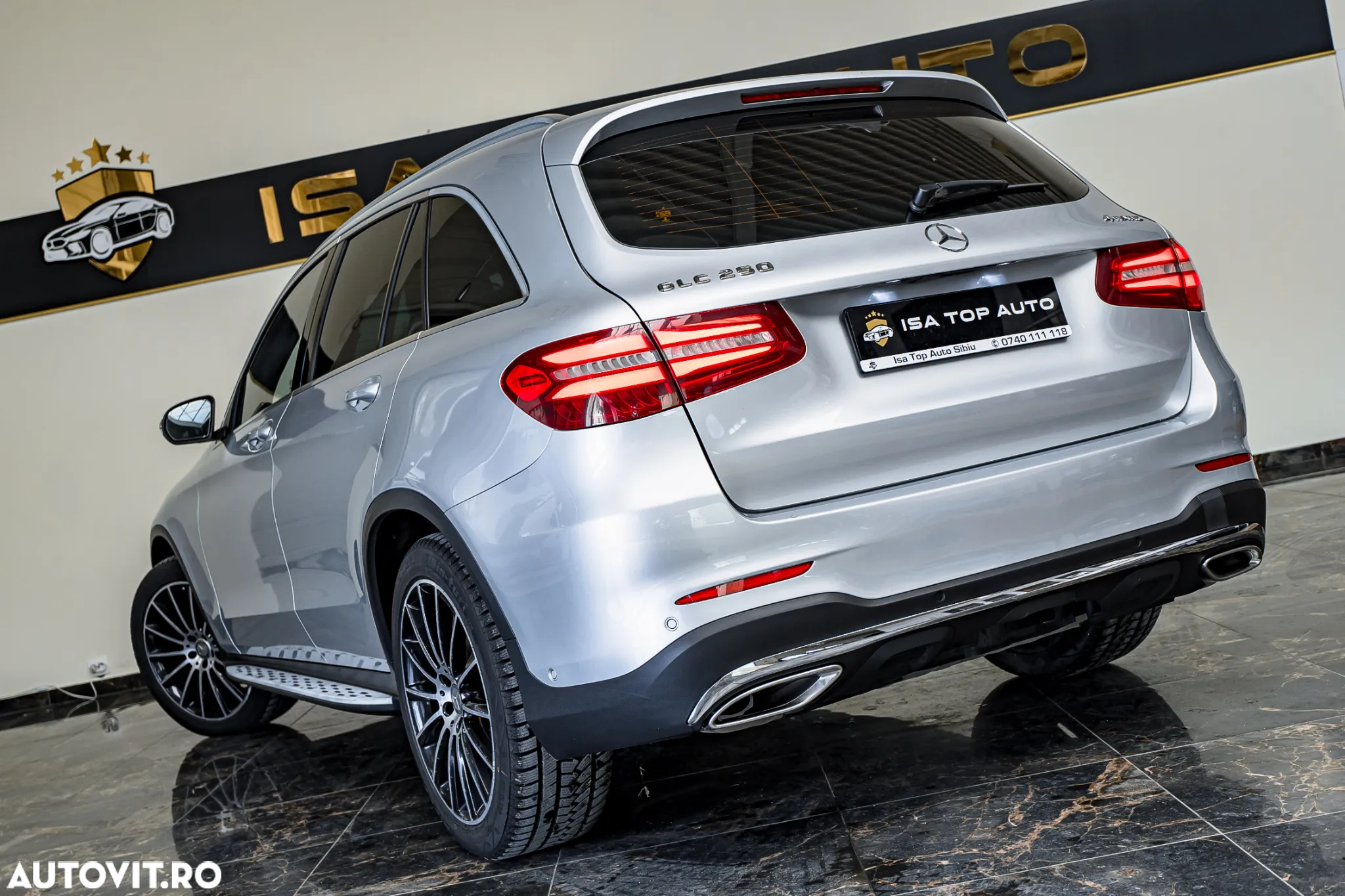 Mercedes-Benz GLC 250 4Matic 9G-TRONIC AMG Line - 27