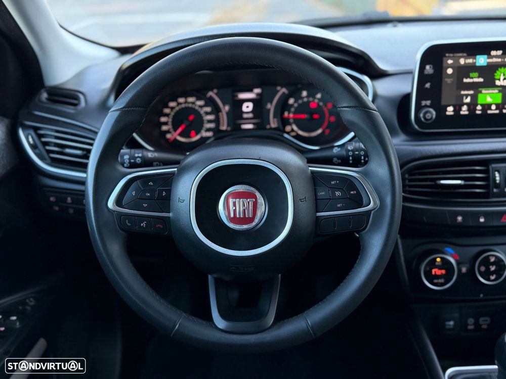 Fiat Tipo Station Wagon 1.3 M-Jet Lounge - 17