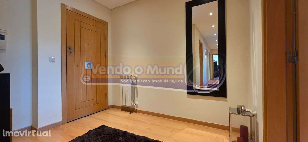 Apartamento T3 em Alverca do Ribatejo (ALV253) - Grande imagem: 2/41