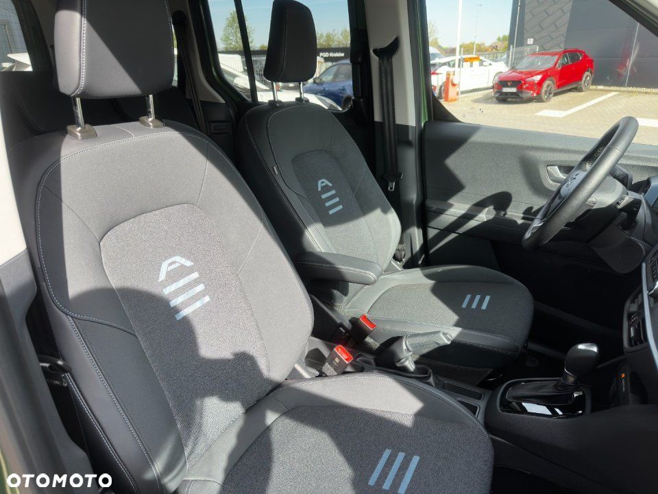 Ford Tourneo Courier - 23