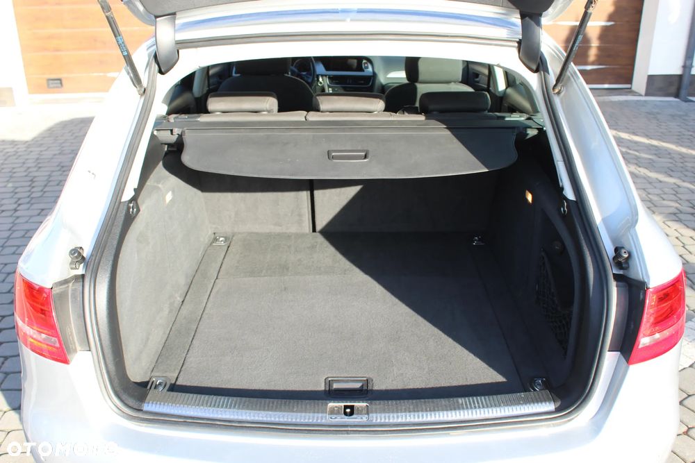 Audi A4 ver-avant-2-7-tdi-dpf-multitronic-ambition - 13