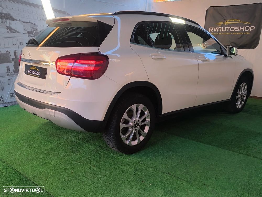 Mercedes-Benz GLA 180 d 7G-DCT Style - 2