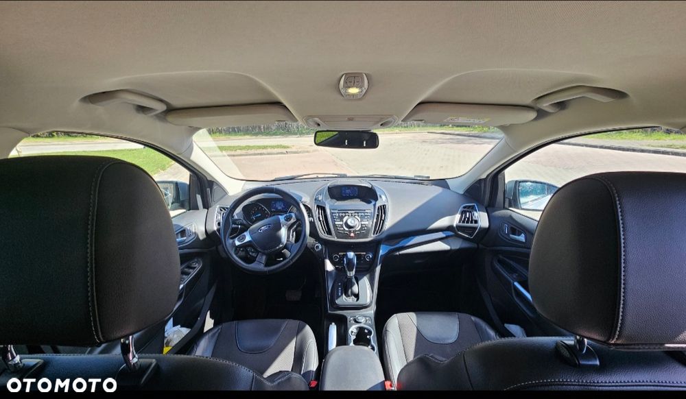 Ford Kuga 1.6 EcoBoost 4WD Titanium - 8