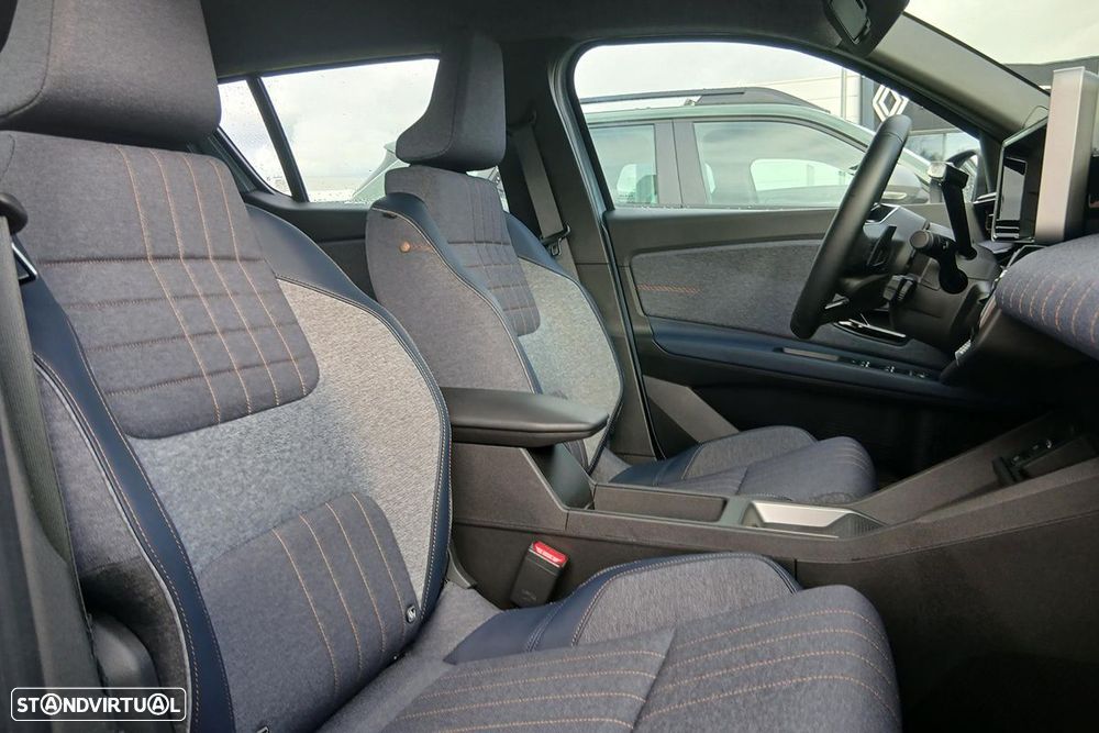 Renault 4 E-Tech 52 kWh Techno Autonomia Conforto - 15