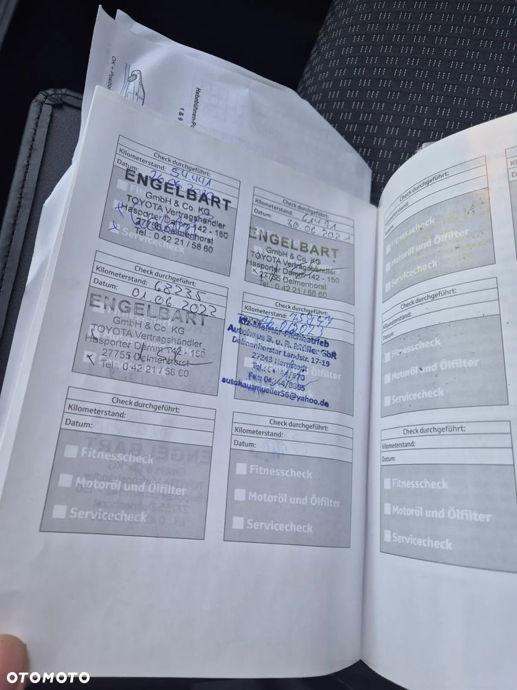 Toyota Verso 1.8 5-Sitzer Executive - 17