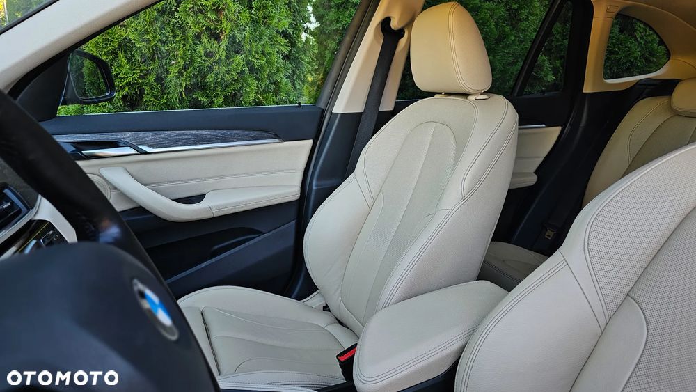 BMW X1 xDrive25d xLine - 16