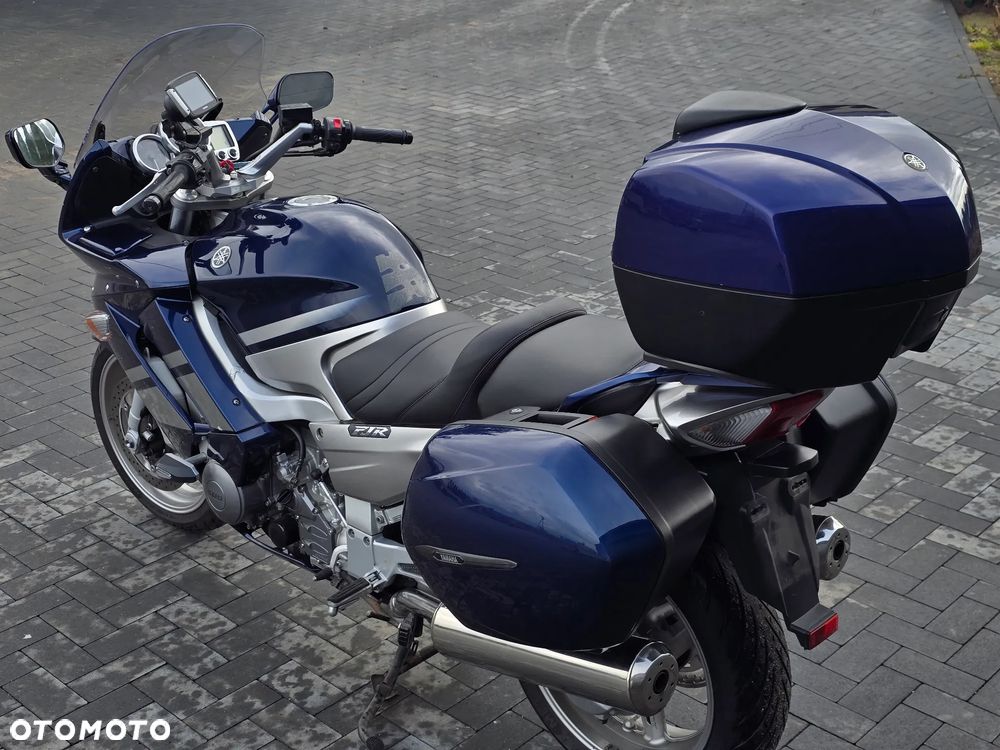 Yamaha FJR - 19