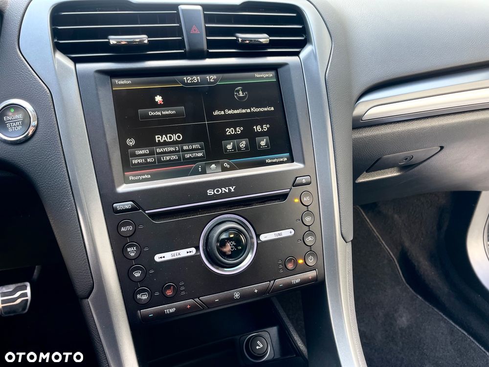 Ford Mondeo - 34