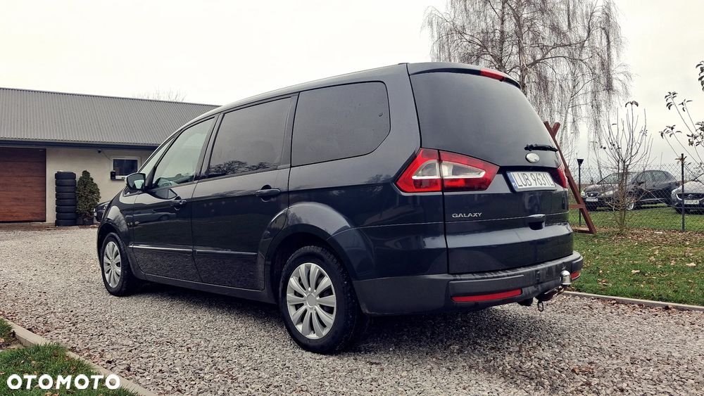 Ford Galaxy 2.0 Concept - 16