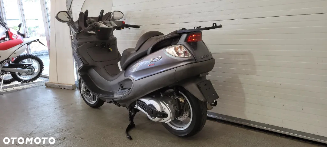 Piaggio X9 - 8