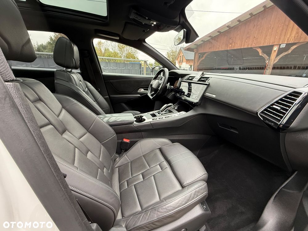 DS Automobiles DS 7 Crossback - 11