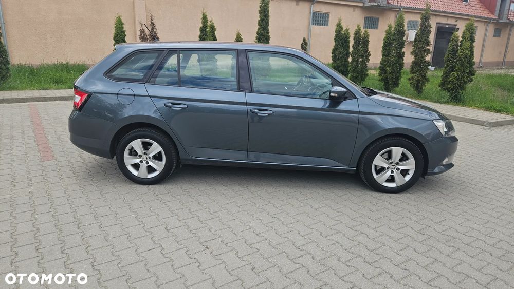 Skoda Fabia 1.0 TSI Ambition - 4