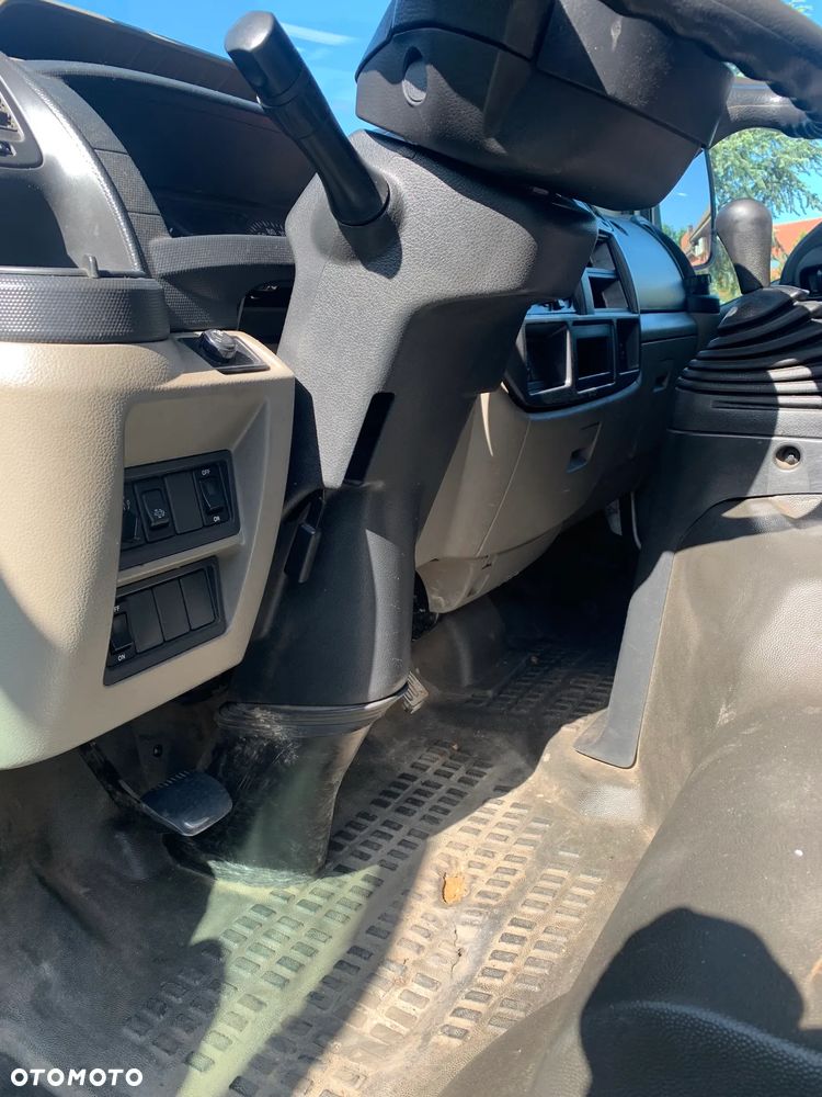 Nissan CABSTAR NT400 - 13