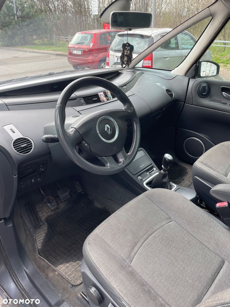 Renault Espace 2.0 dCi Expression - 13