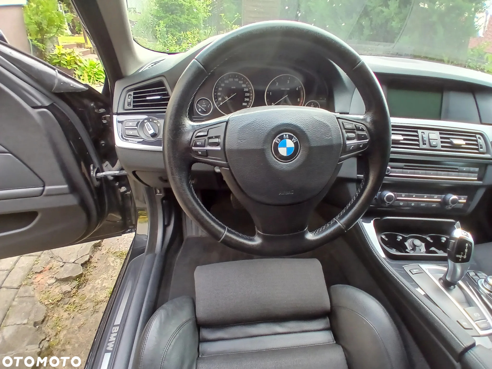 BMW Seria 5 520d Touring - 15