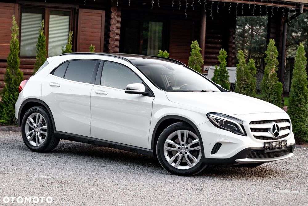 Mercedes-Benz GLA 250 4-Matic - 6