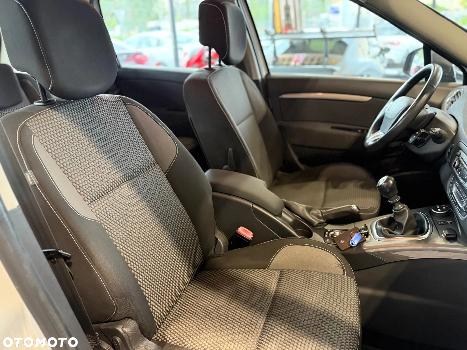 Renault Scenic ENERGY TCe 115 S&S Xmod Paris - 14