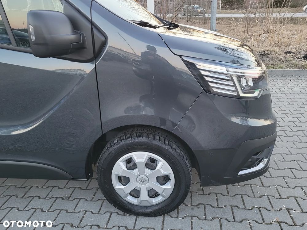 Renault Trafic - 29