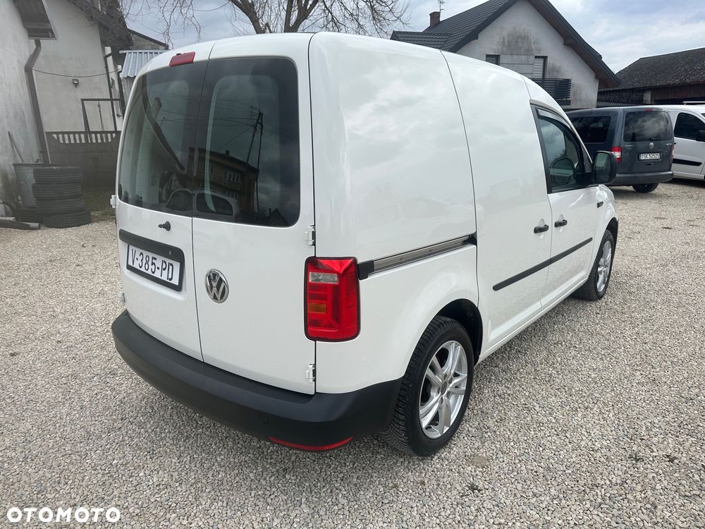 Volkswagen Caddy - 5