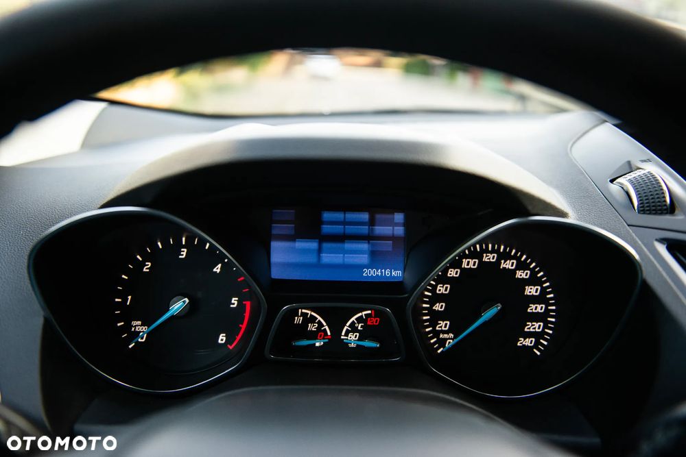 Ford Kuga 2.0 TDCi 4x4 Titanium - 32