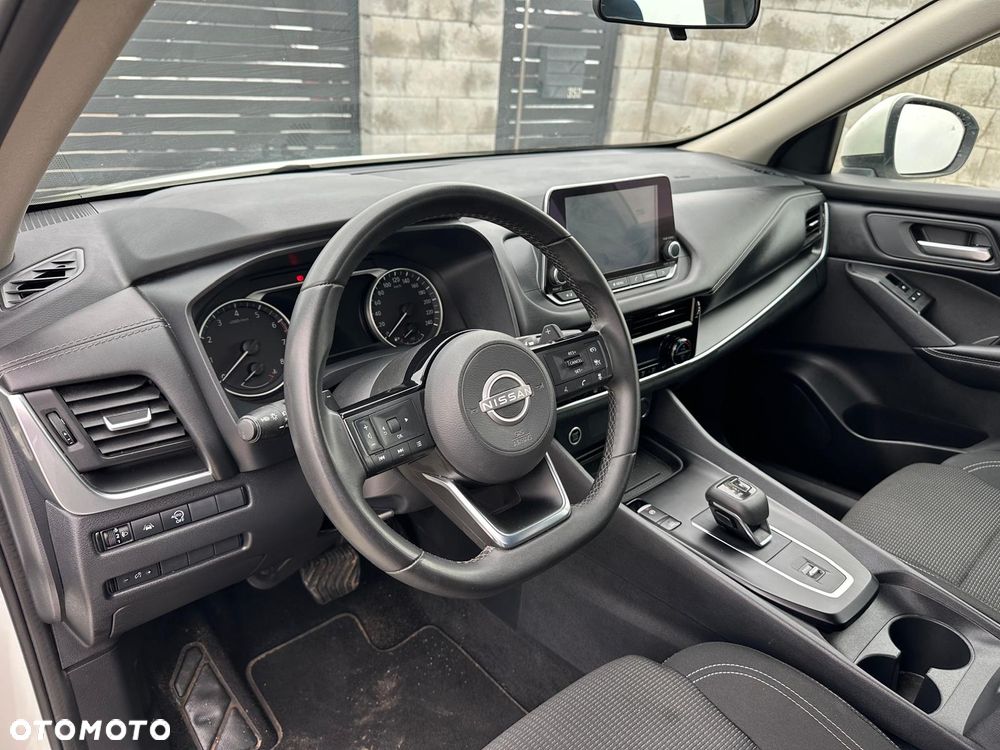 Nissan Qashqai 1.3 DIG-T Acenta DCT - 8