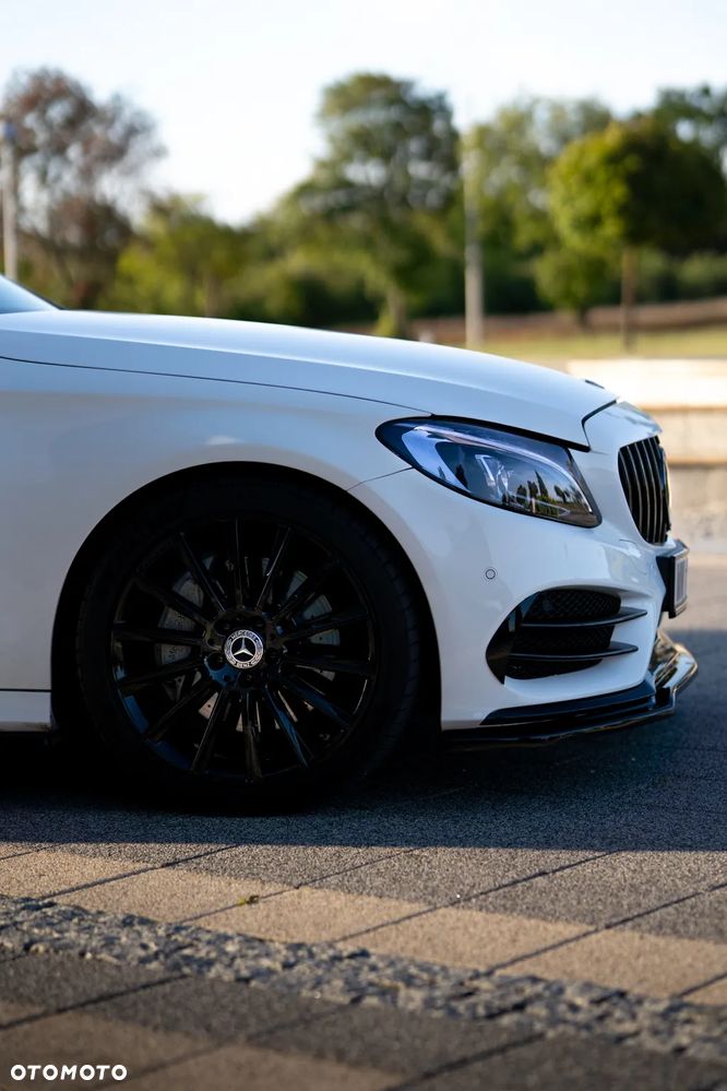 Mercedes-Benz Klasa C 400 4-Matic 7G-TRONIC - 11