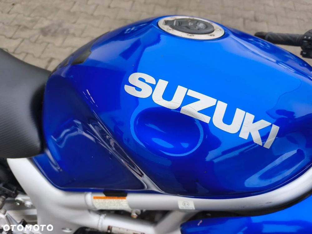 Suzuki SV - 35