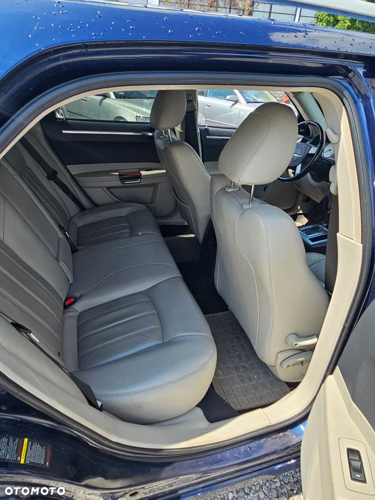 Chrysler 300C 3.5 AWD Automatik - 17