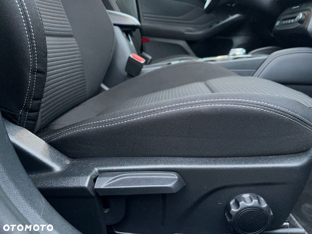 Ford Focus - 21