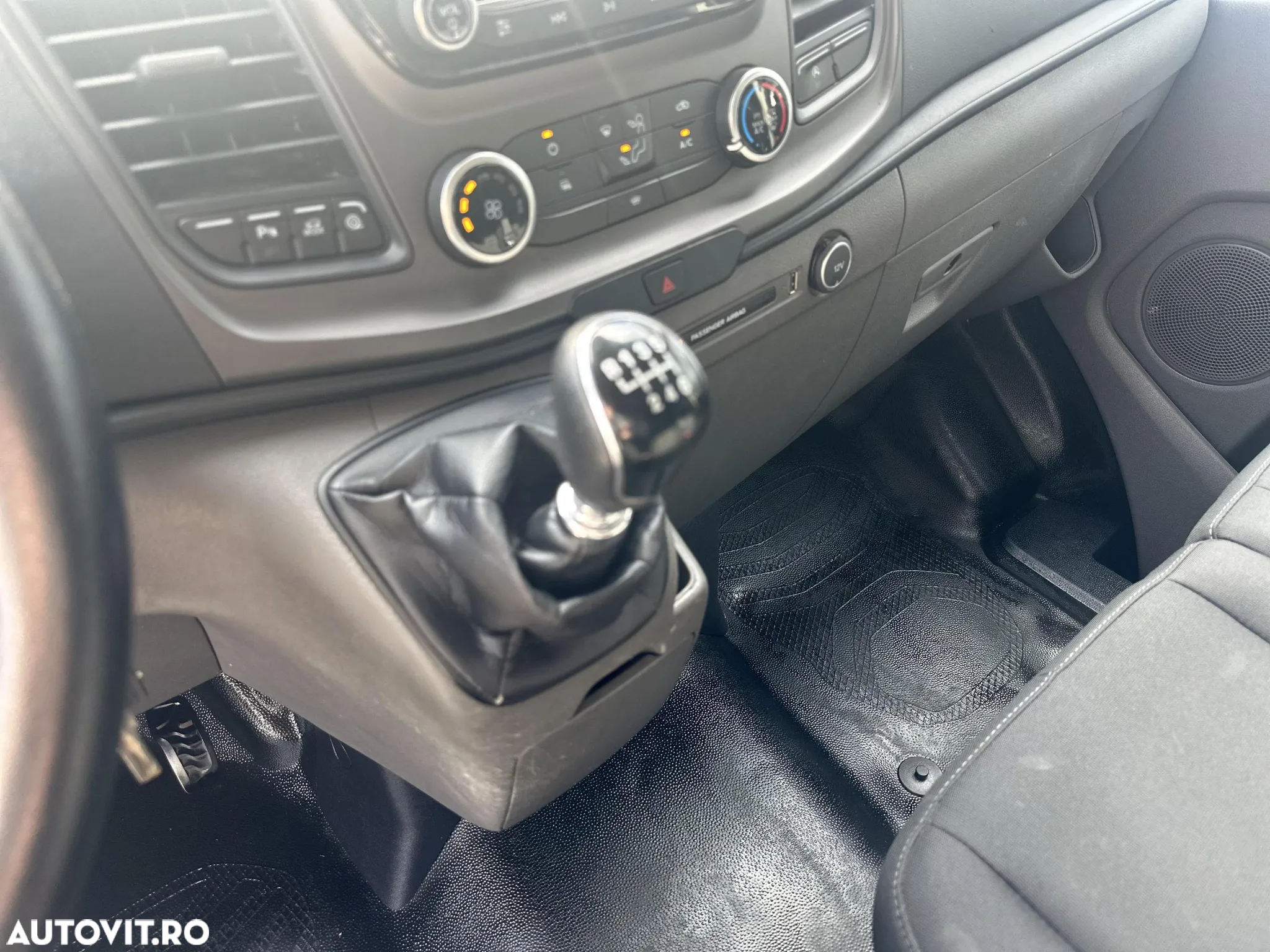 Ford Transit Custom - 18