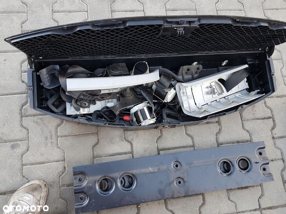 VW TOURAN 2 II 10-15r FOTELE PRZEKŁADKA Z VANA 7 OSÓB - 9