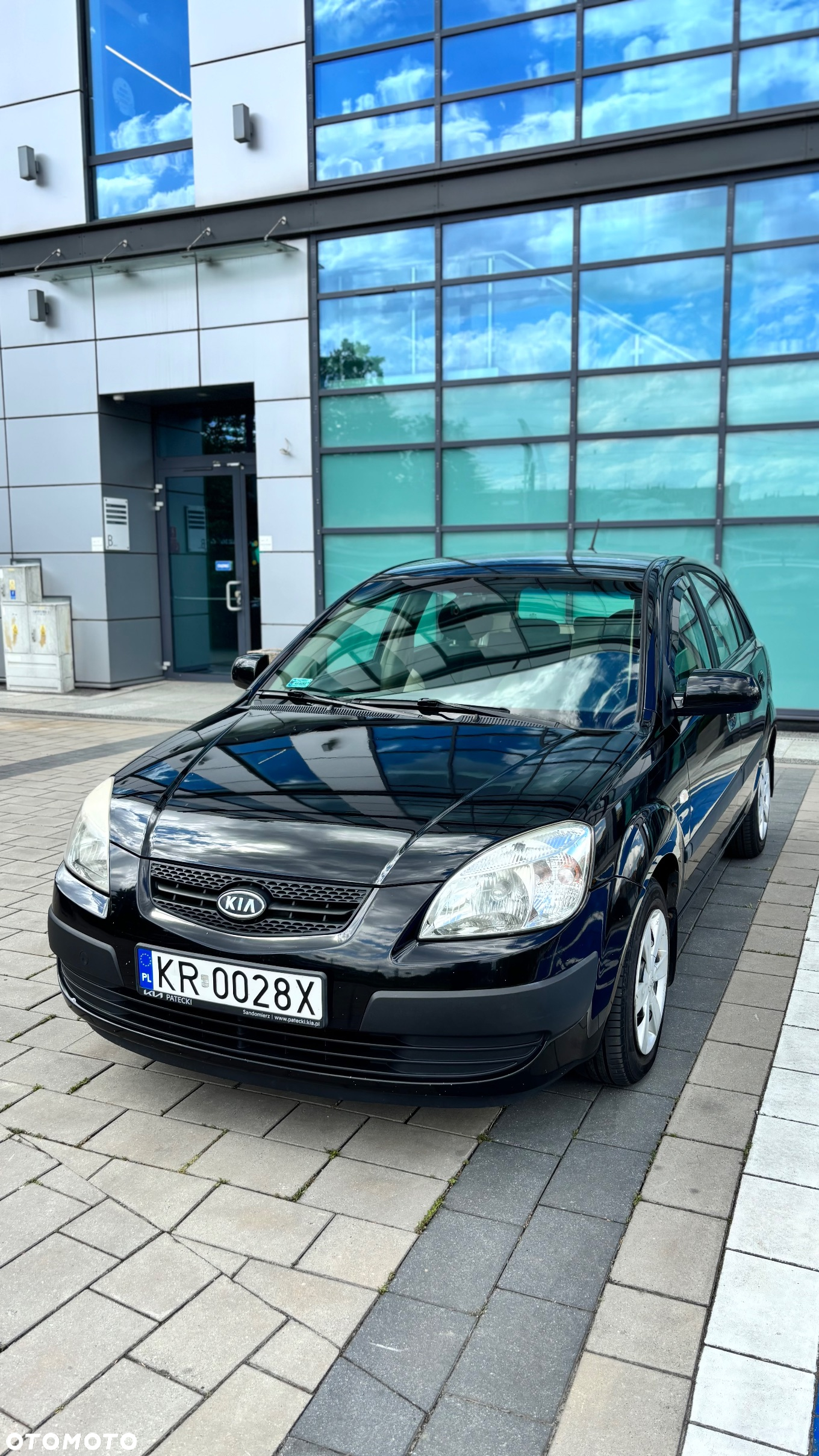 Kia Rio 1.4 Comfort - 2