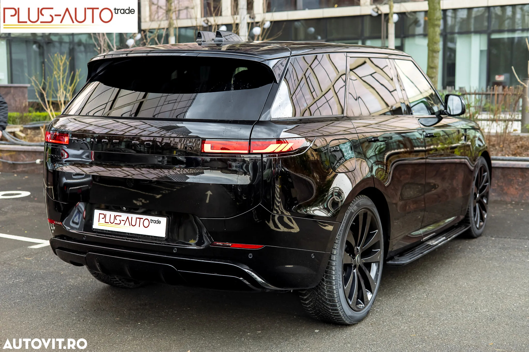 Land Rover Range Rover Sport 3.0 I6 D300 MHEV Dynamic HSE - 14
