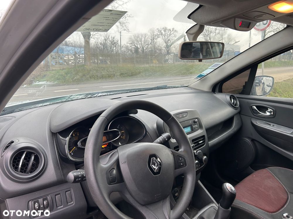 Renault Clio - 29