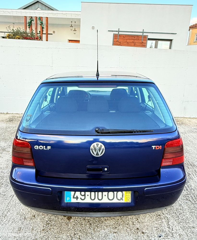 VW Golf 1.9 TDi Highline - 7