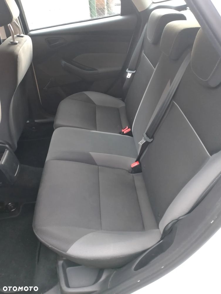 Ford Focus 1.0 EcoBoost Start-Stopp-System Ambiente - 6