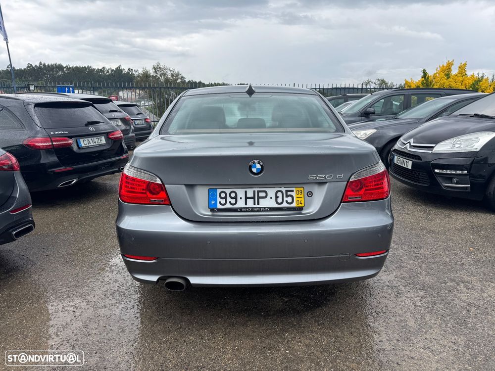 BMW 520 dA Executive - 5