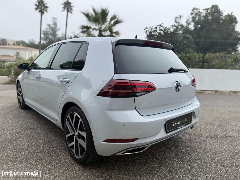 VW Golf 2.0 TDI R-Line DSG - 12