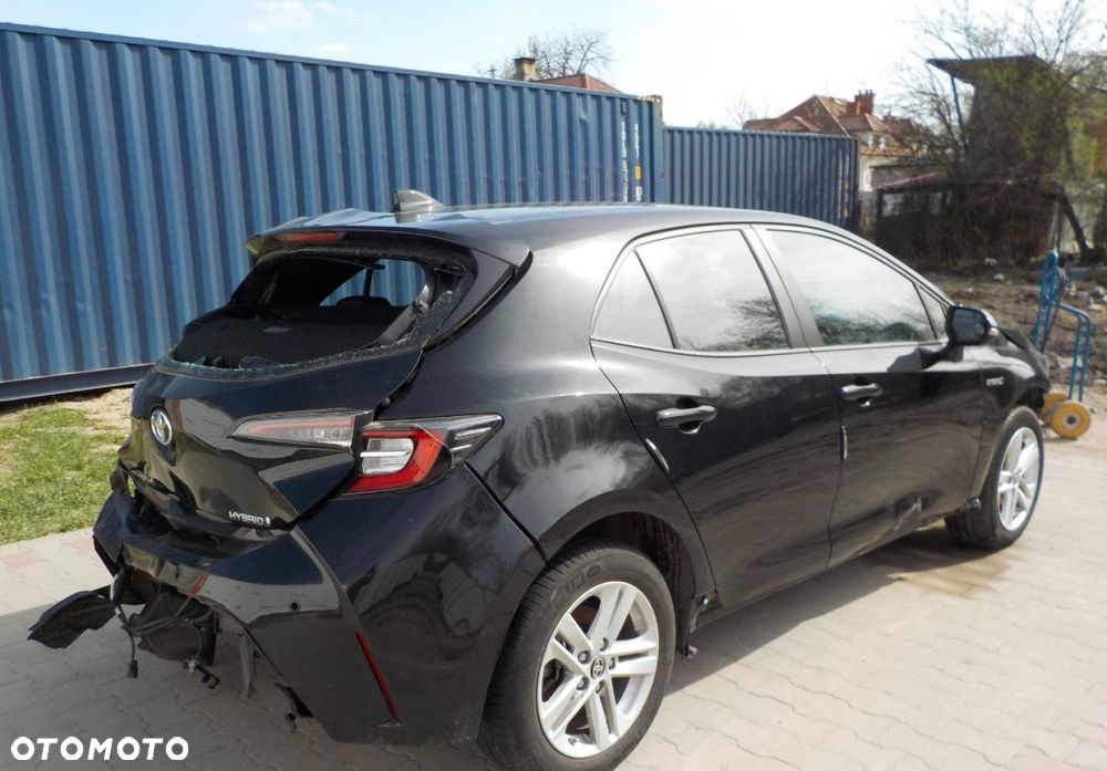 Toyota Corolla - 12