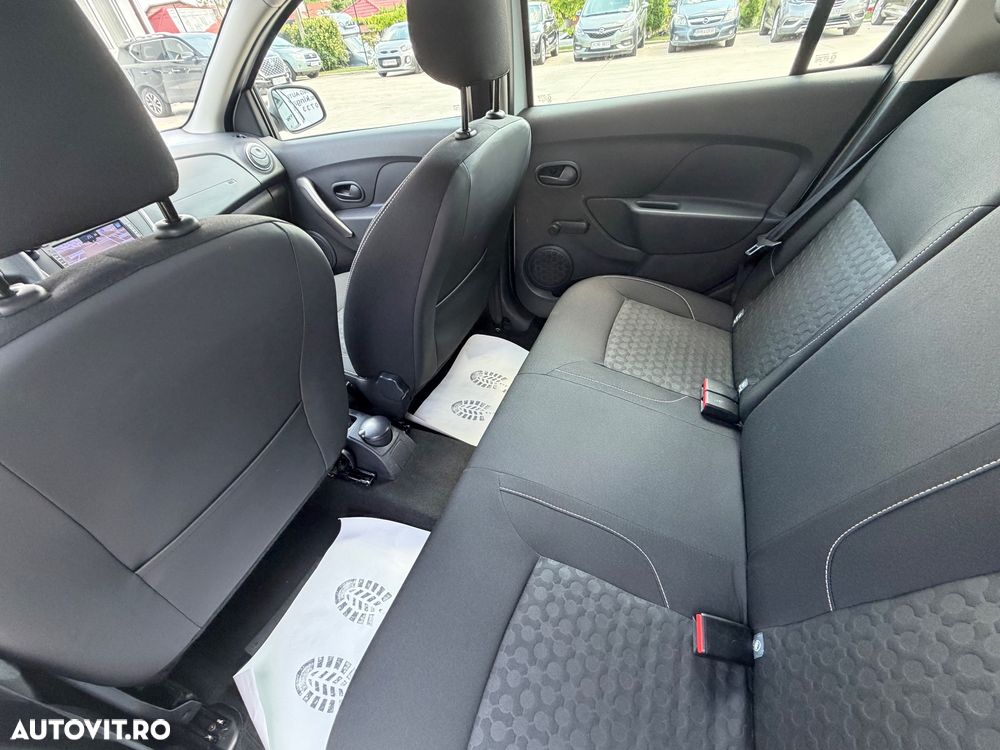 Dacia Logan 0.9 90CP Ambiance - 34