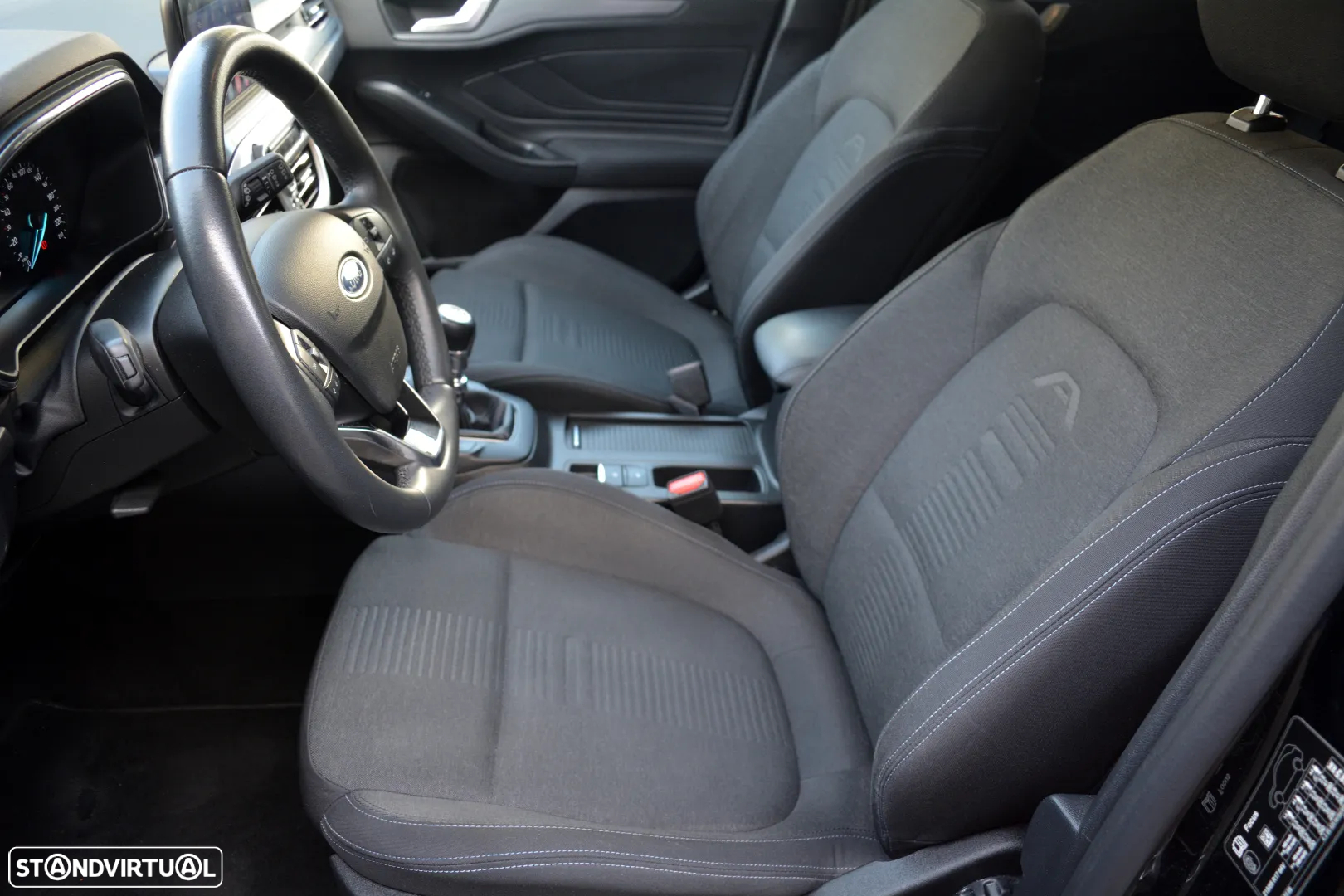Ford Focus 1.0 EcoBoost Active - 4