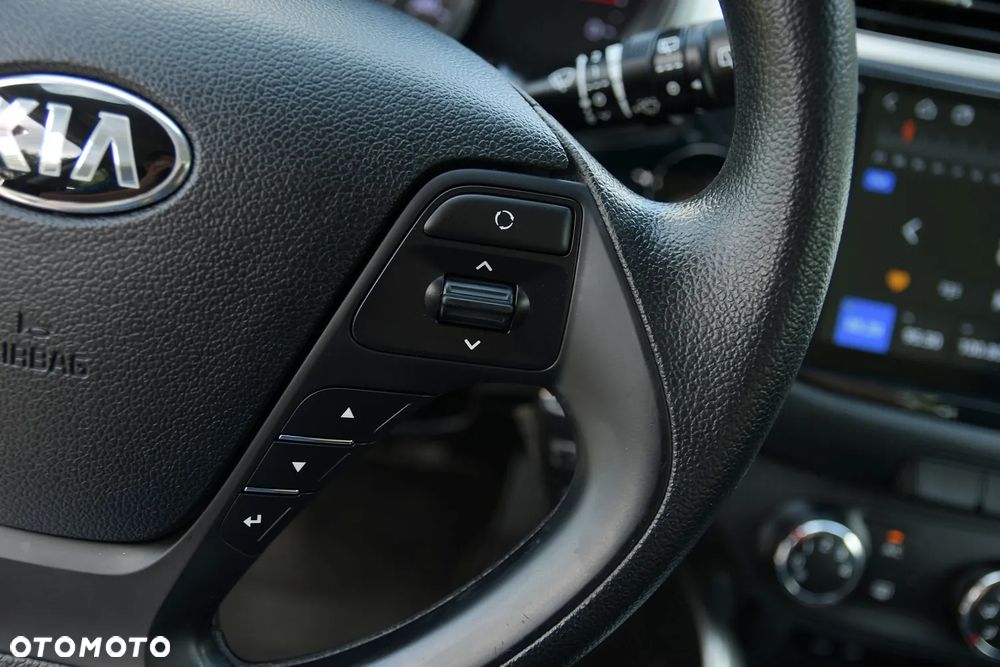 Kia Ceed 1.4 CVVT Spirit - 27