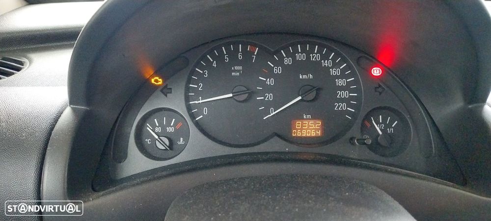 Opel Corsa 1.2 16V City - 7