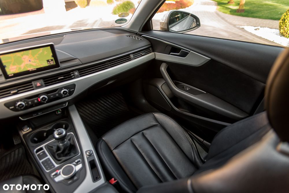 Audi A4 Avant 2.0 TDI design - 26