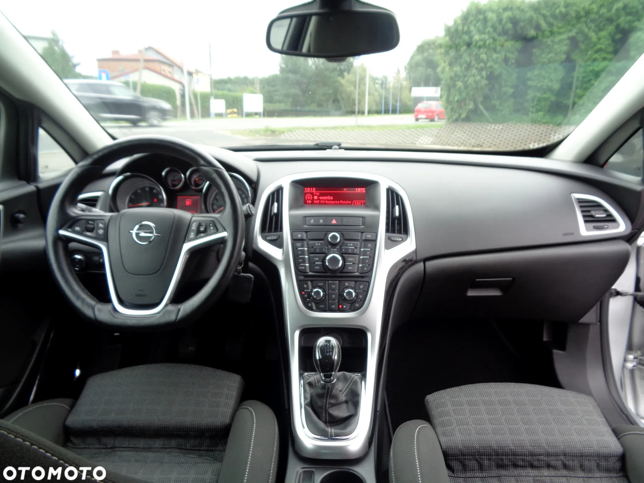 Opel Astra GTC 1.4 Turbo - 15