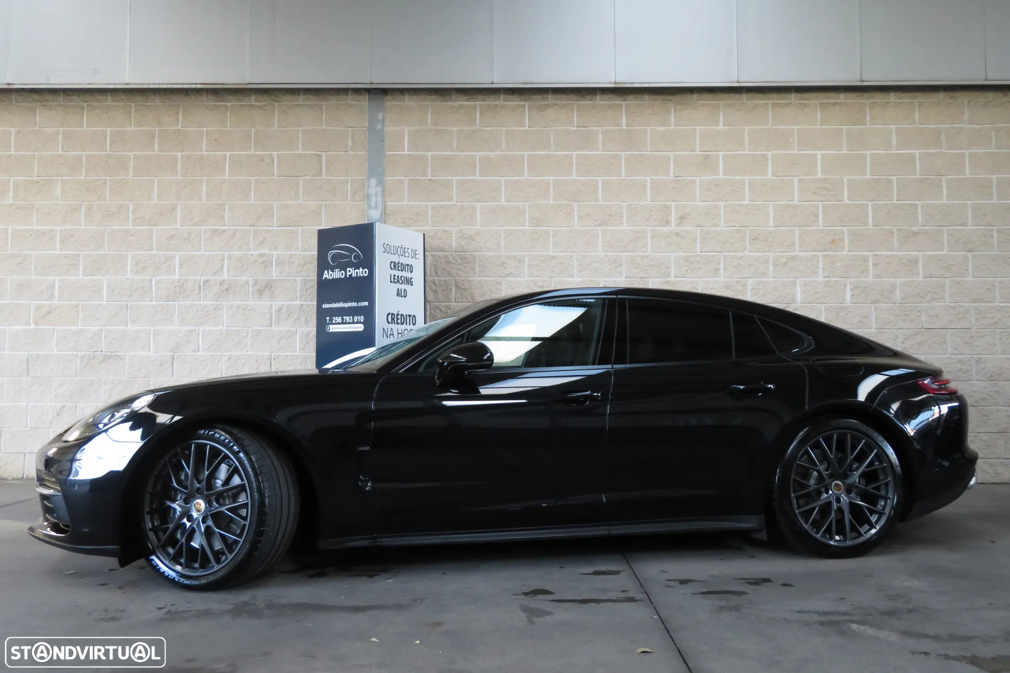Porsche Panamera 4 E-Hybrid - 3