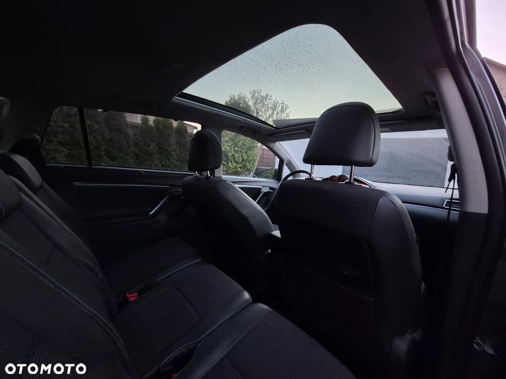 Toyota Verso 1.8 Prestige EU5 MS - 9