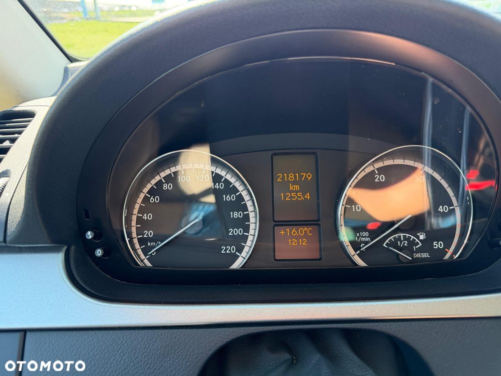 Mercedes-Benz Viano - 7