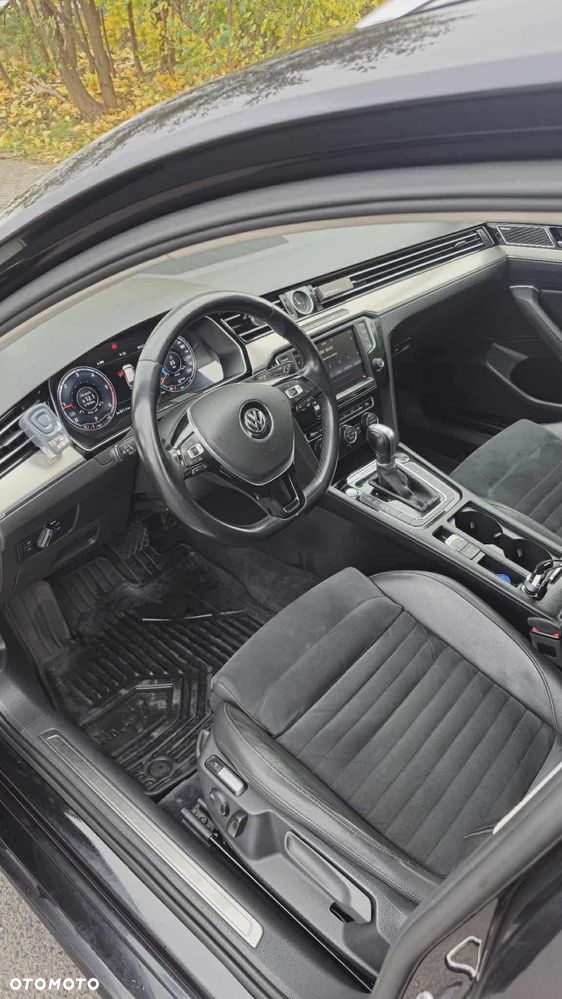 Volkswagen Passat Variant 2.0 TDI Bi-Turbo BMT 4Mot Highline DSG - 6